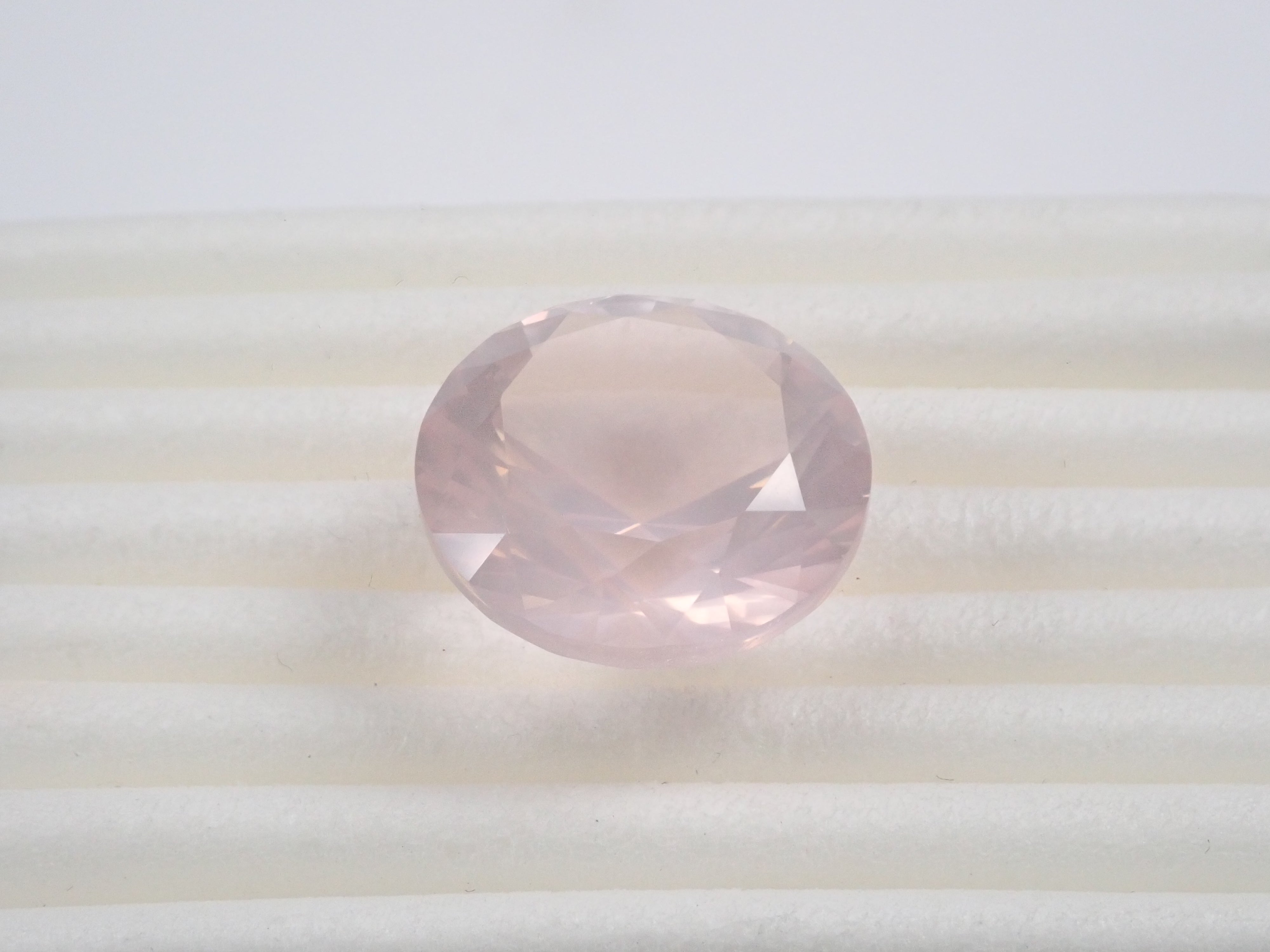 ブラジル産ローズクォーツ 15mm/10.950ctルース