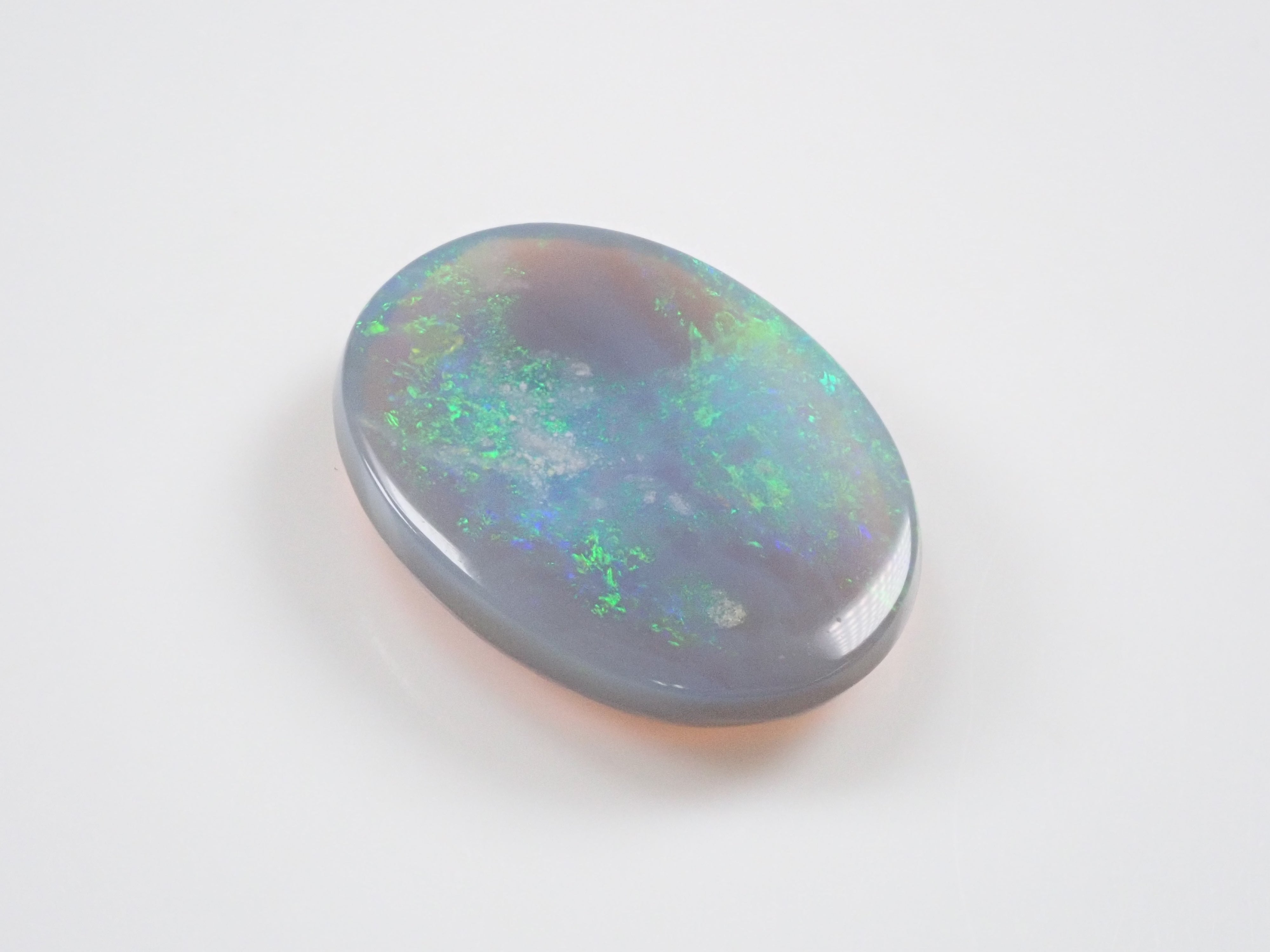 オーストラリア産ブラックオパール 6.560ctルース 鑑別書