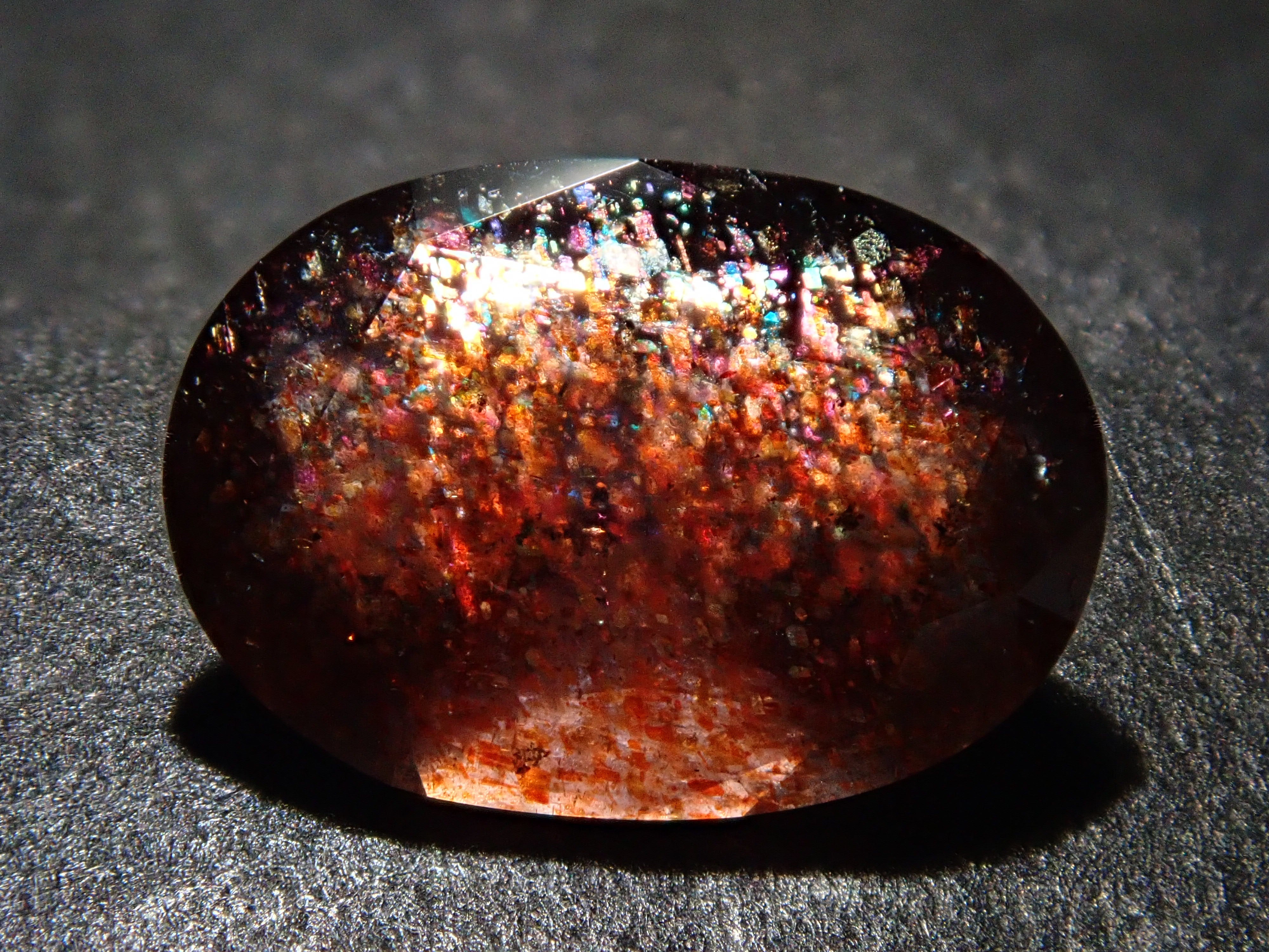 ブラッドショットアイオライトサンストーン - 通販｜宝石鑑定士が運営