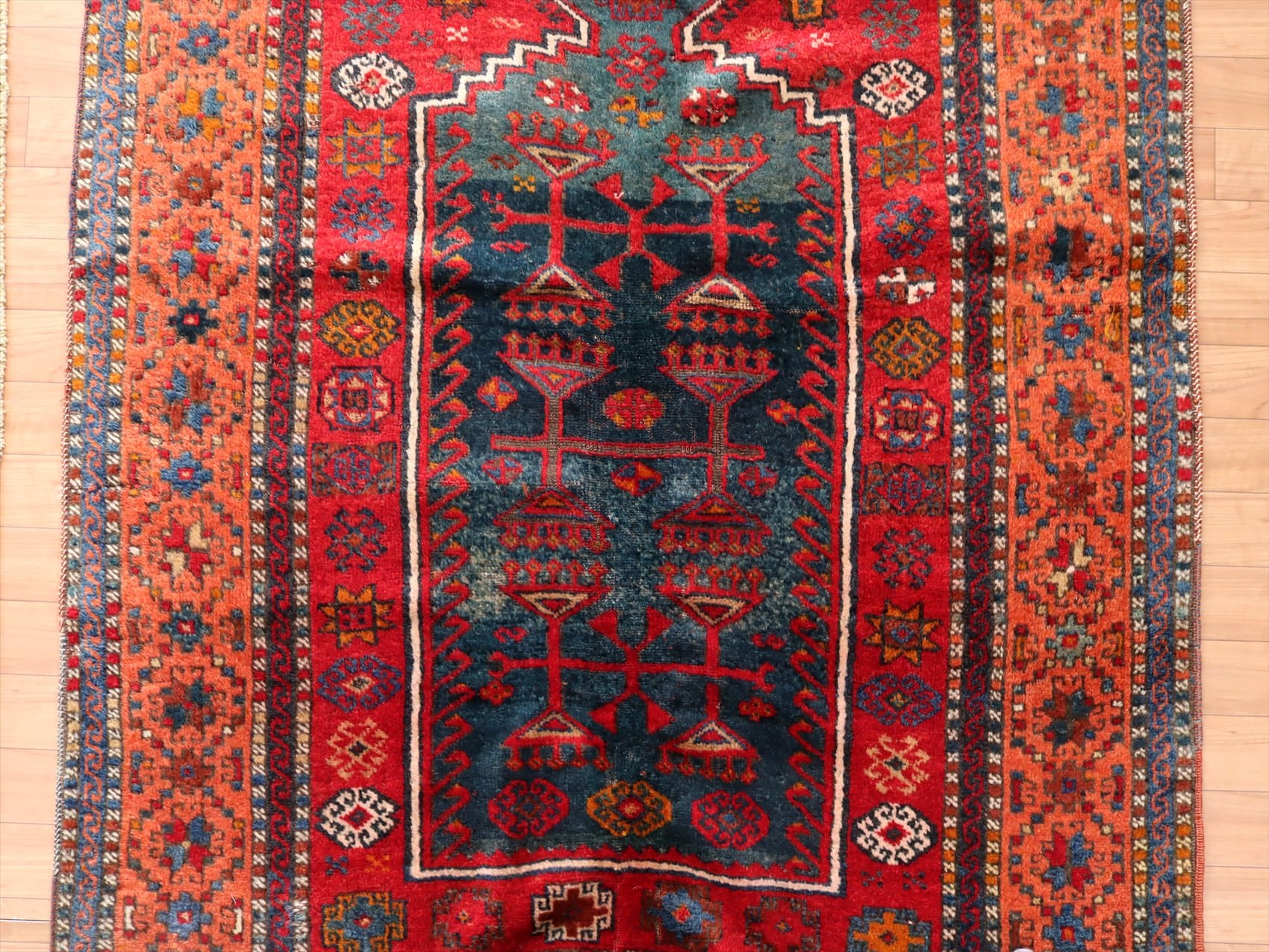 キリムスタイル / トルコ絨毯 オールドカーペット154×115cm ミフラープ