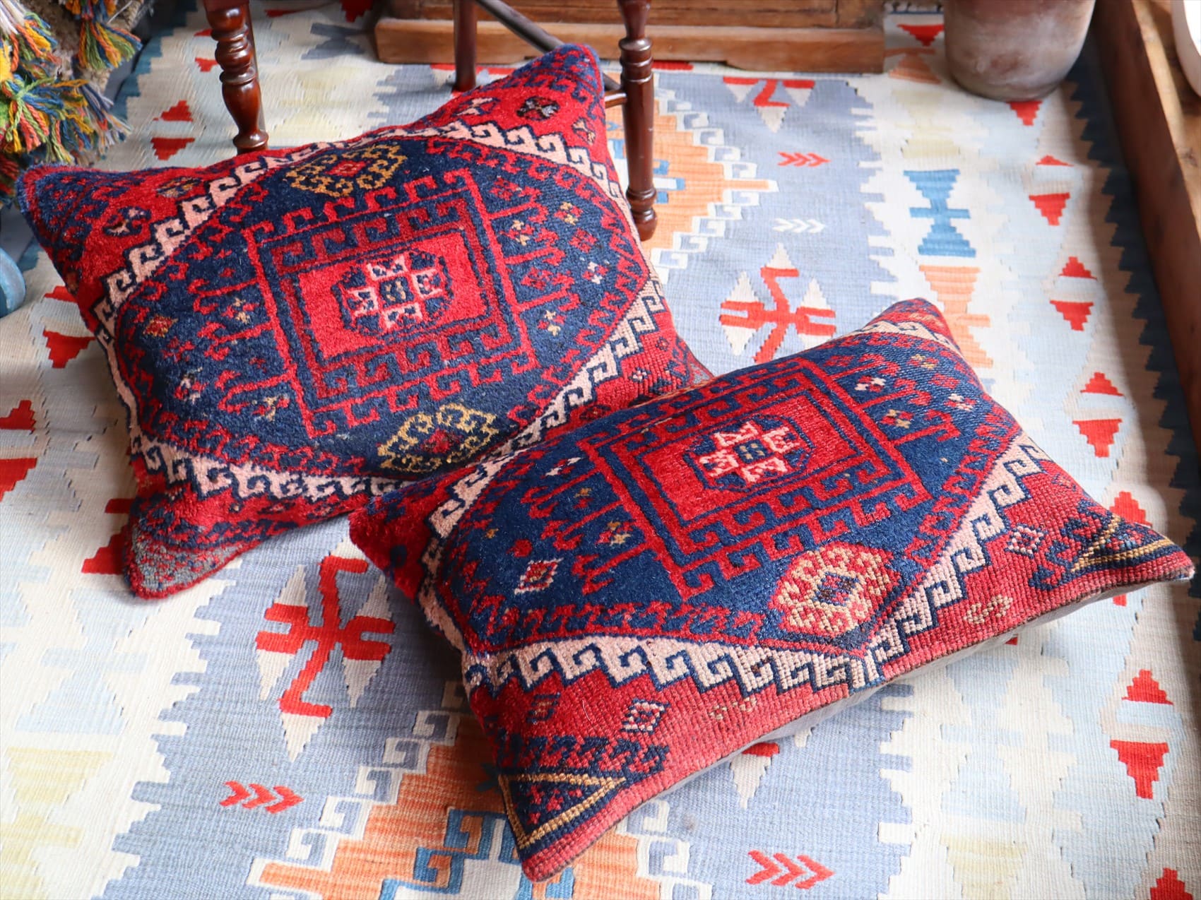 キリムスタイル / クッションカバー ヴィンテージ パイル織り 絨毯