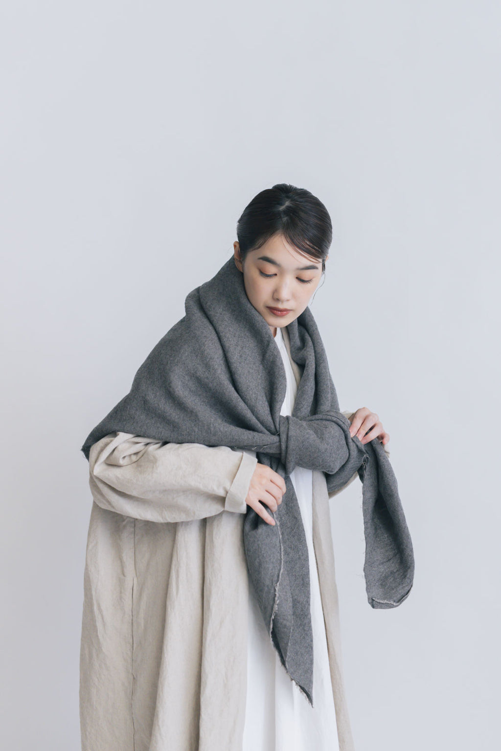 Honnete ワイドストール ウール/リネン ウォッシュドツイル ｜くらす