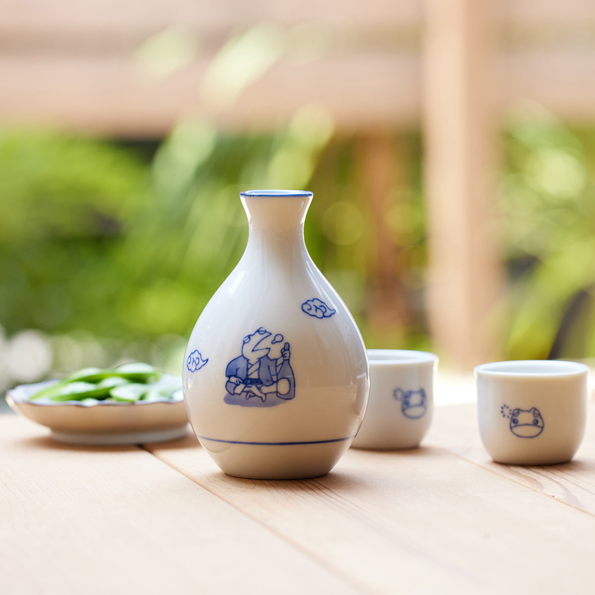 伝統と遊び心 石川県の伝統工芸・九谷焼の徳利と盃セット - ほろ酔い