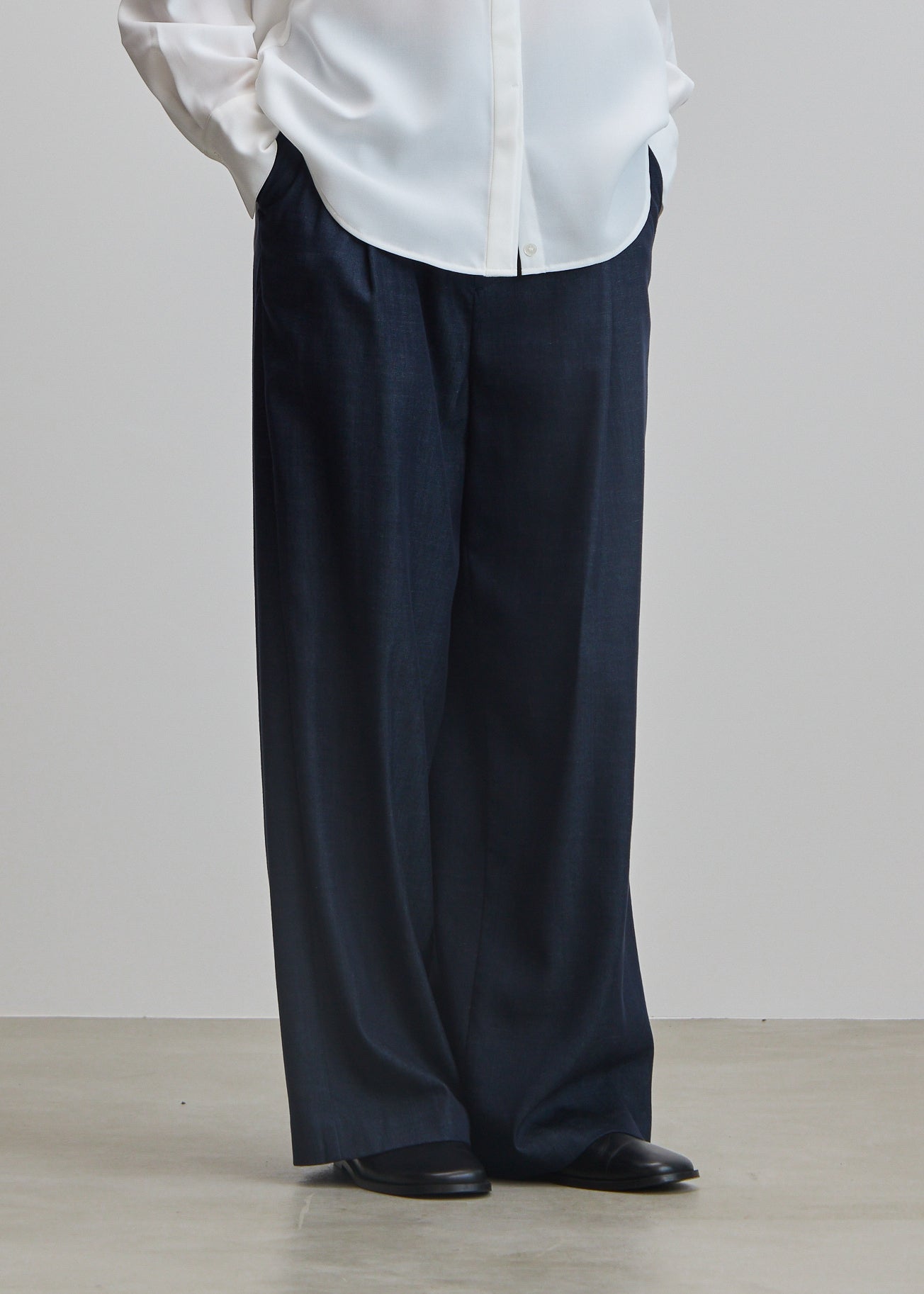 デニムライクタックワイドパンツ - SOÉJU online store｜上質な大人の