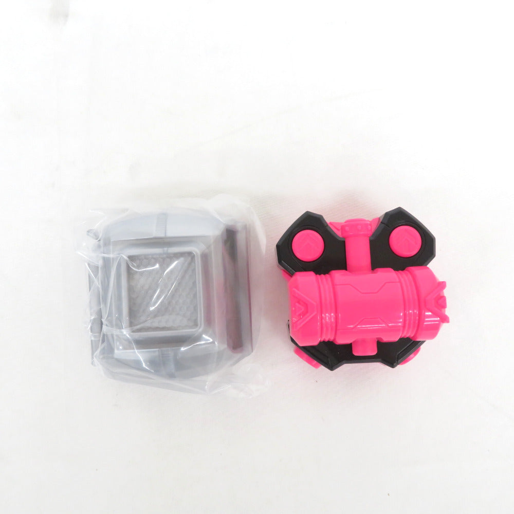 仮面ライダーギーツ 変身ベルト DXデザイアドライバー＆ゾンビレイズ