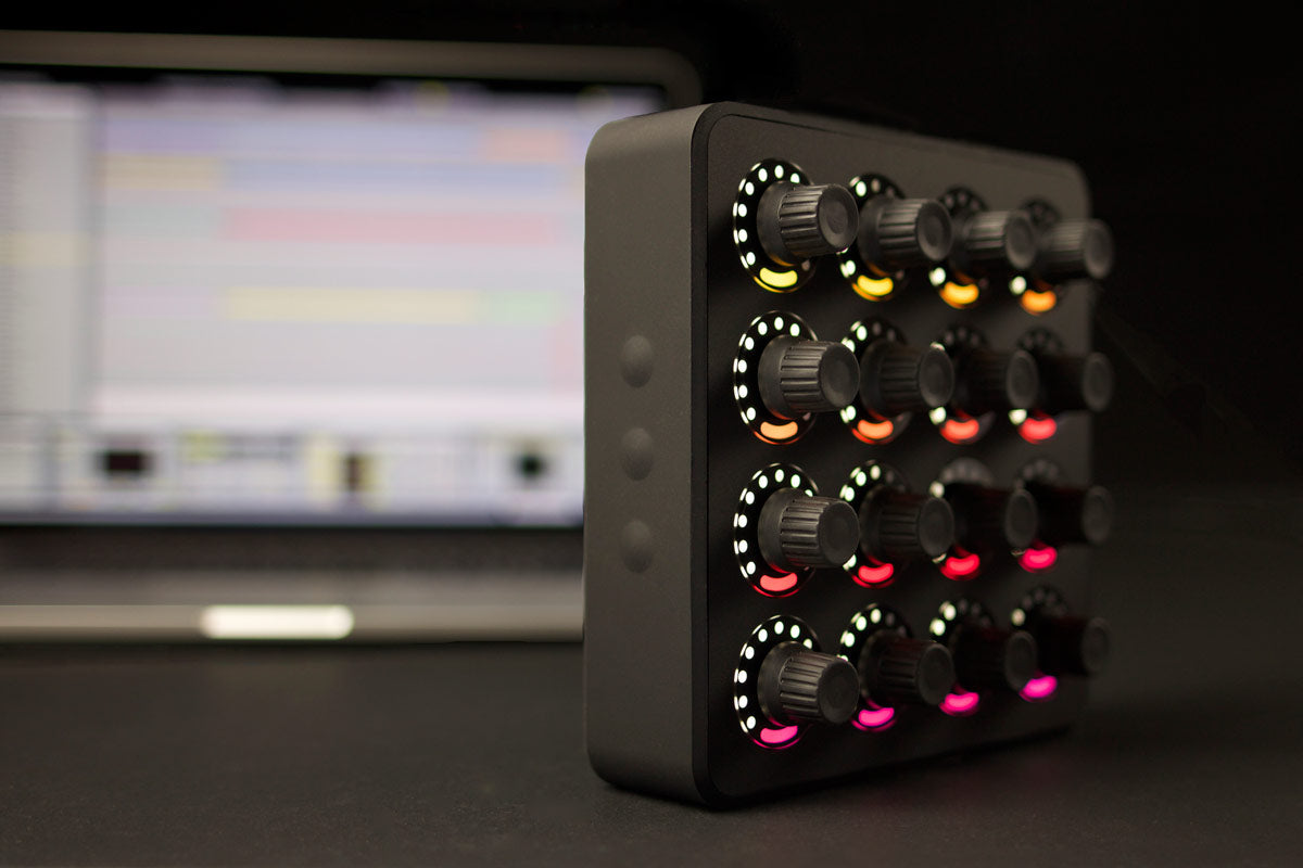 Midi Fighter Twister - Knob-based MIDI Controller with 16 RGB