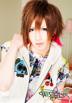 RoNo☆Cro 玲音 年齢 | 御国の為に華咲かせたる。