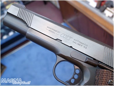 コルトのド本命.45「WA【コルト】XSE／カーボンブラック」絶賛発売中