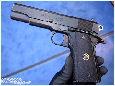 決定版デルタ「WA【コルト】デルタエリート／リアルスチール」堂々登場