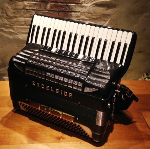 楽器のはなし～Excelsior 811 | アコーディオン弾き おりこのほっこり日記