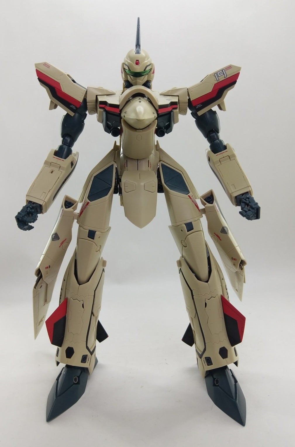 おもちゃ：DX超合金 YF-19 フルセットパック レビュー その1 | 雑