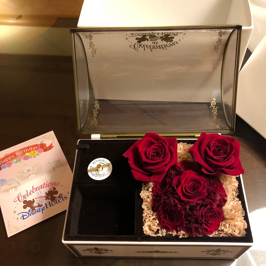 ディズニーホテルのプリザーブドフラワー”オルゴール | みかんさん家