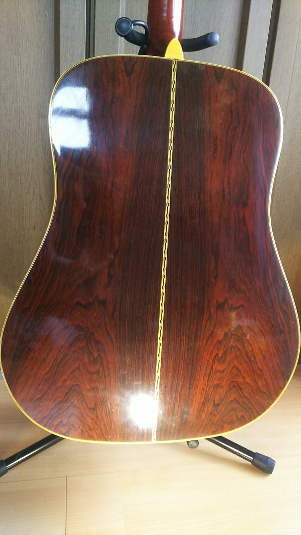 No1- Aria W- 300マツモク製造ハカランダ・トップ単板 | ゆずマンの