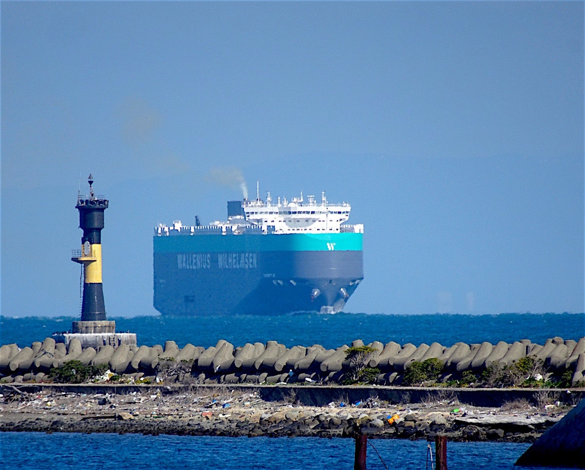 自動車船 THERMOPYLAE | 大型船雲MARU