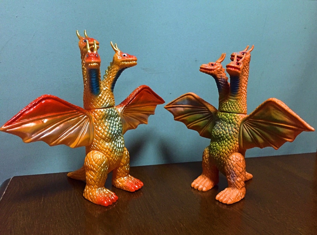 当時モノと復刻版の比較〜ブルマァク キングギドラ | 怪獣玩具とカタナ