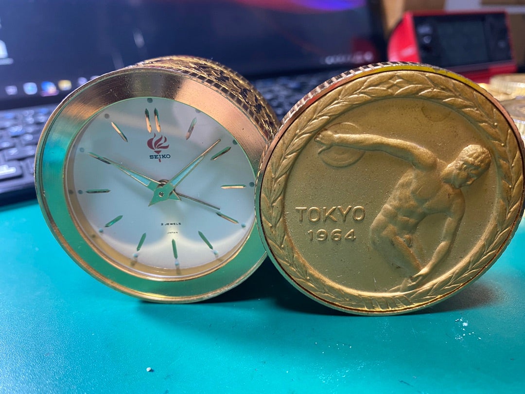 1964東京オリンピック記念 メダル時計の修理 | ぷらなの写真日記