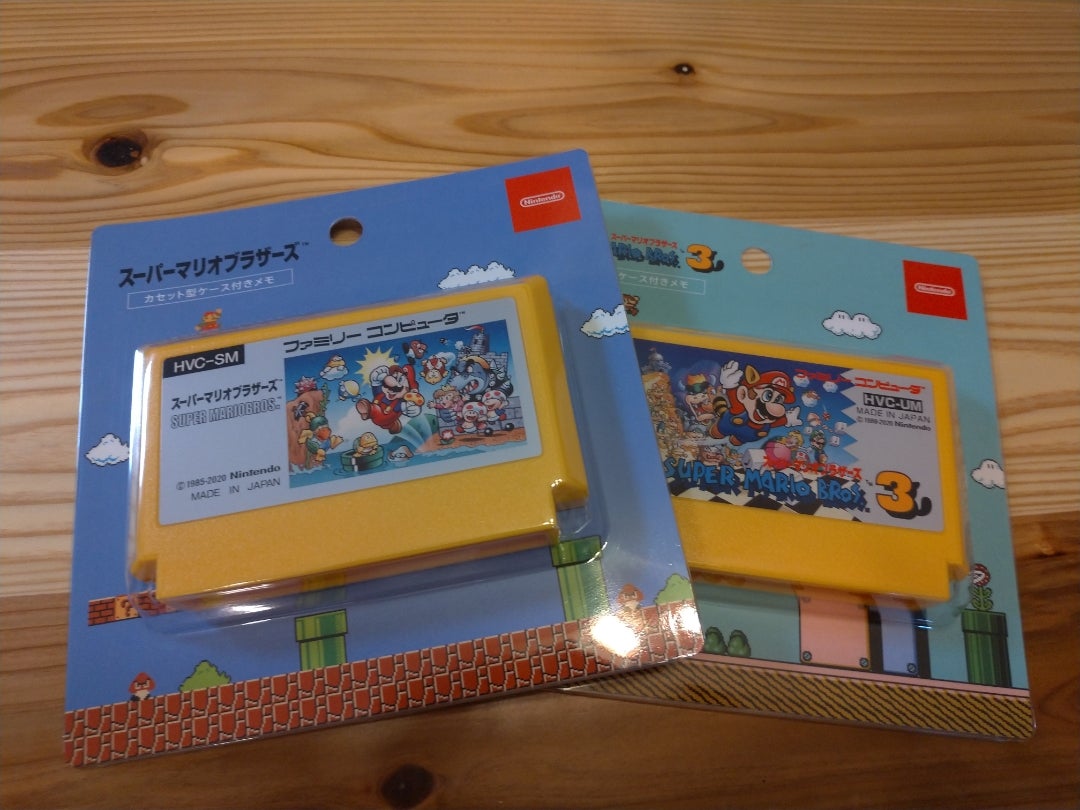 ゲーム関連グッズ】ファミコンカセット型メモ帳 | ばくん！