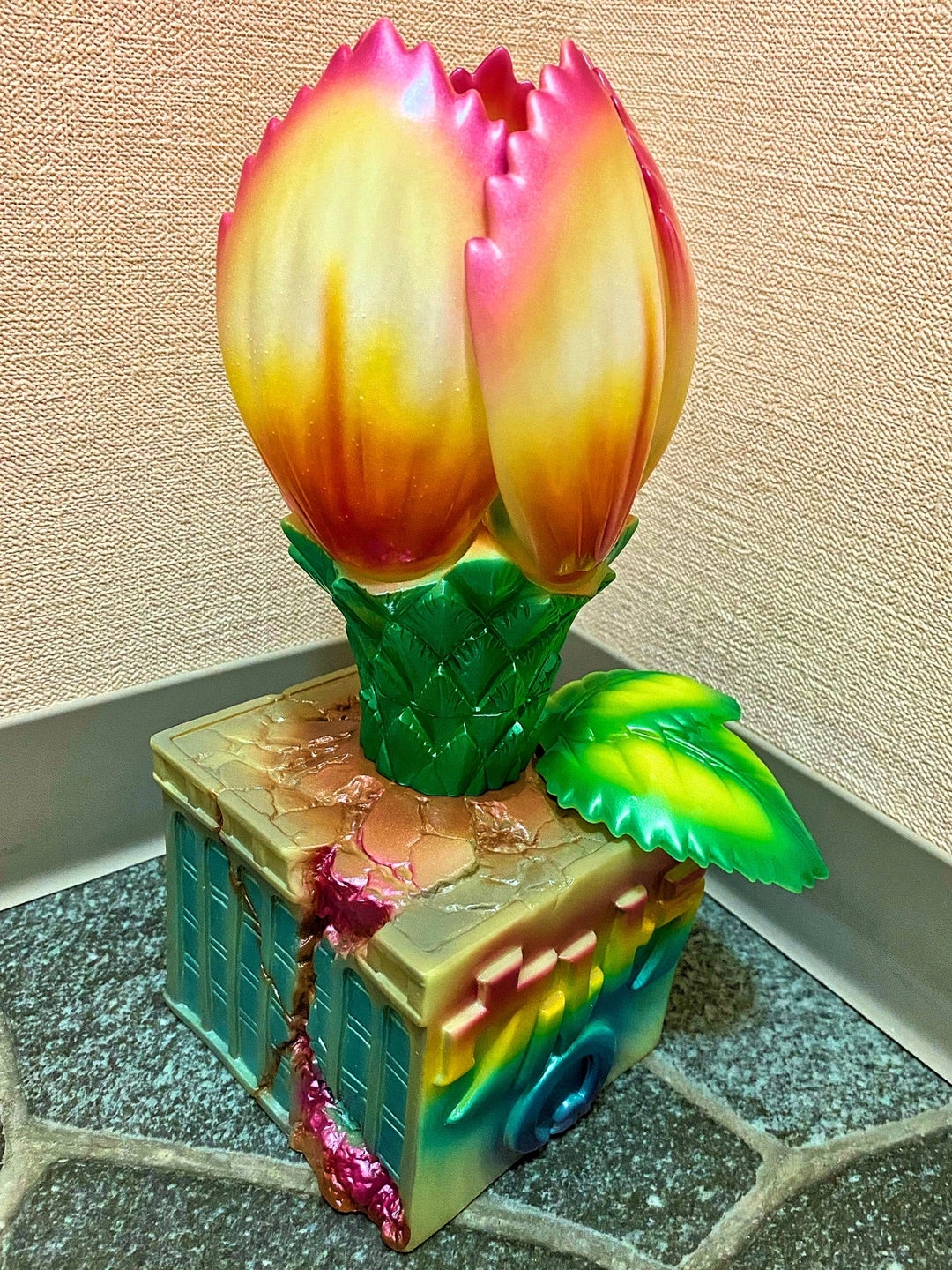 M1号製マンモスフラワー 花弁の開閉機構の仕組み | 怪獣玩具とカタナと