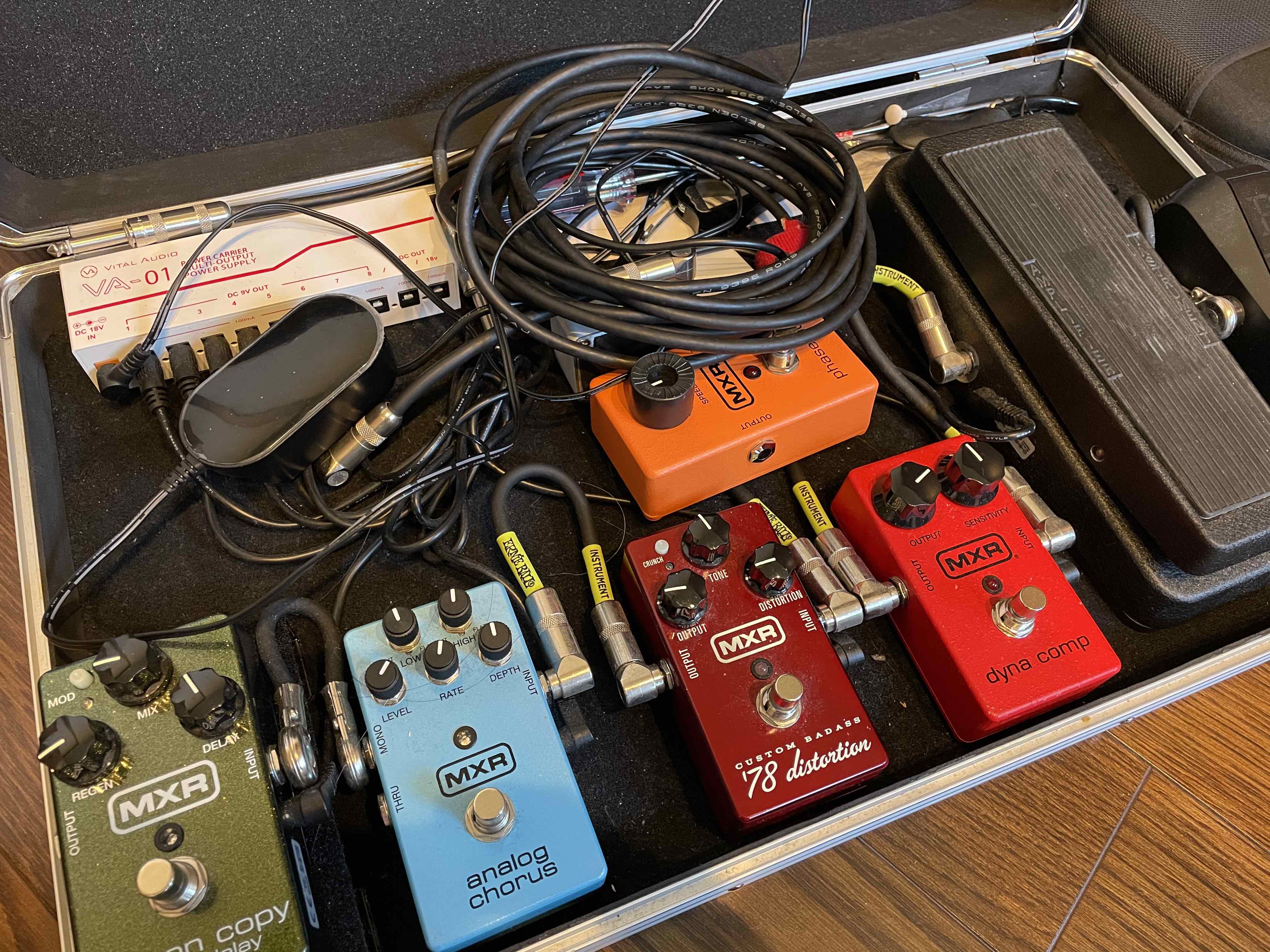 僕のエフェクター ボード | とらべるらいと