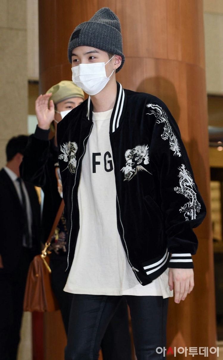 SUGA×スカジャン | ユンギ部のブログ ＊SUGAシュガ＊BTS