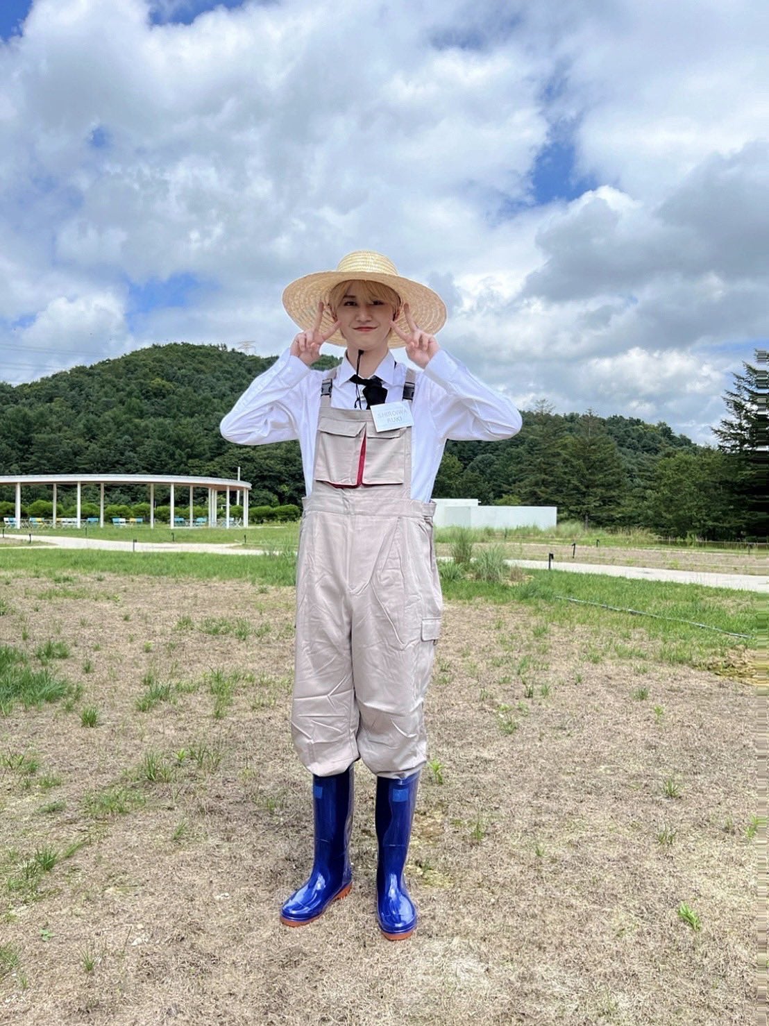 JO1☆公式ツイ☆白岩瑠姫☆“このツイートがご好評でしたら2枚目の白岩