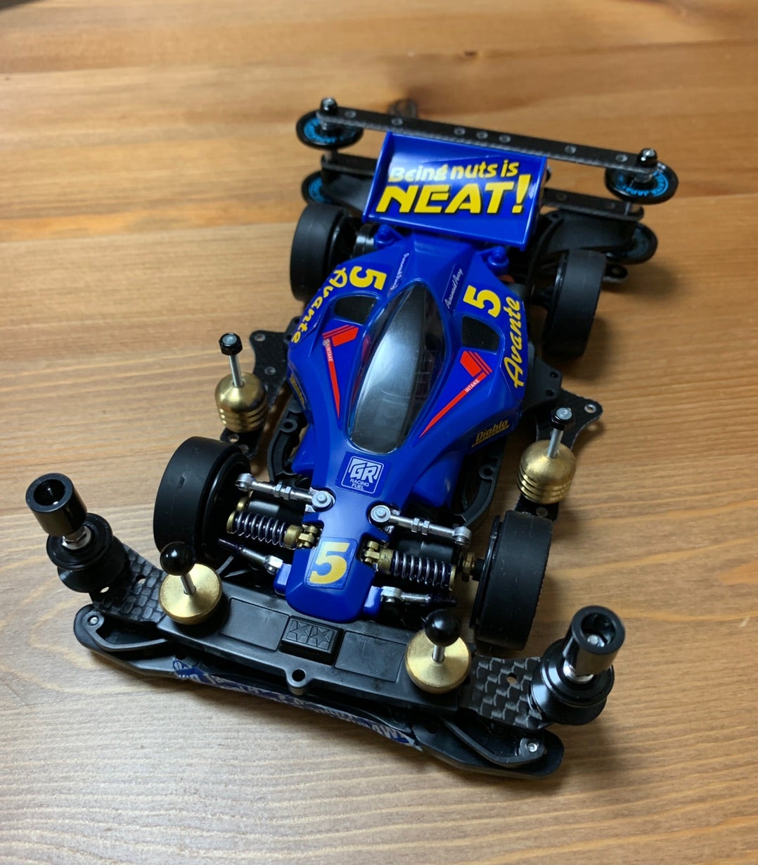 ミニ四駆 スライドダンパー ステーをカーボンステーに交換してみた