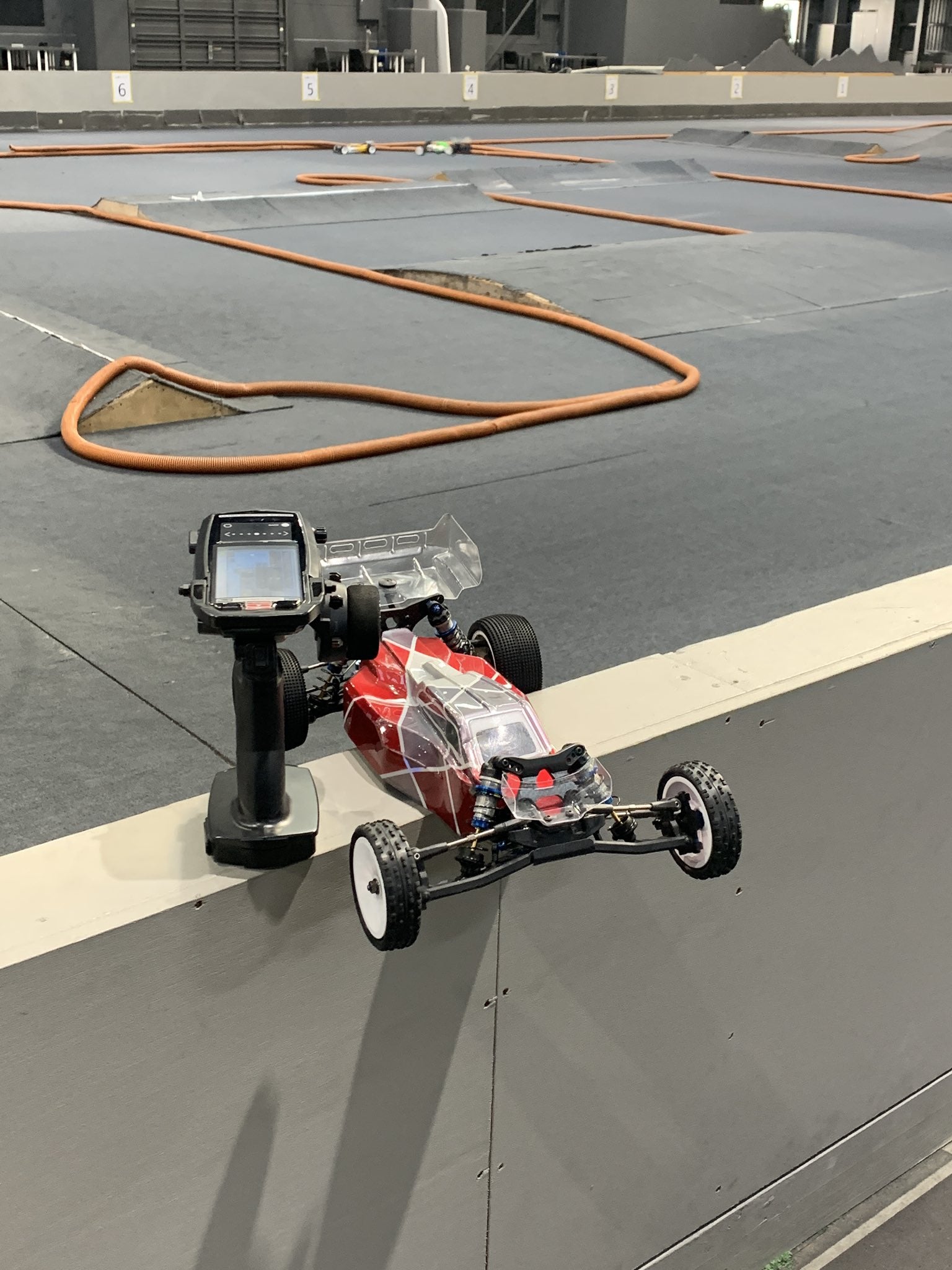 RC10B6.2 その#9】 B6.4を真似て、ちょっと仕様変更 | robertsの