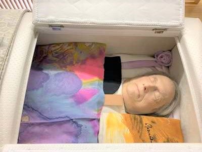 マーク・エステル画伯 と お別れ | デヴィ夫人オフィシャルブログ