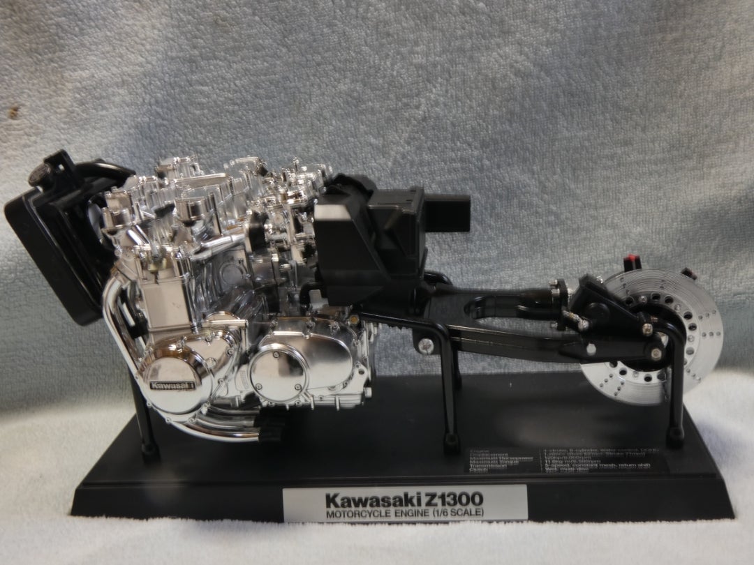 プラモデル】タミヤ Z1300エンジン完成！ | 一色律蒿のHOBBY BOX