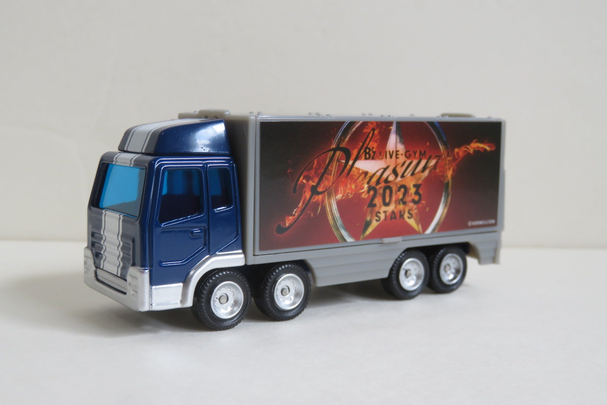 ミニカーコレクション Vol.154 〜B'z ツアートラック〜 | New