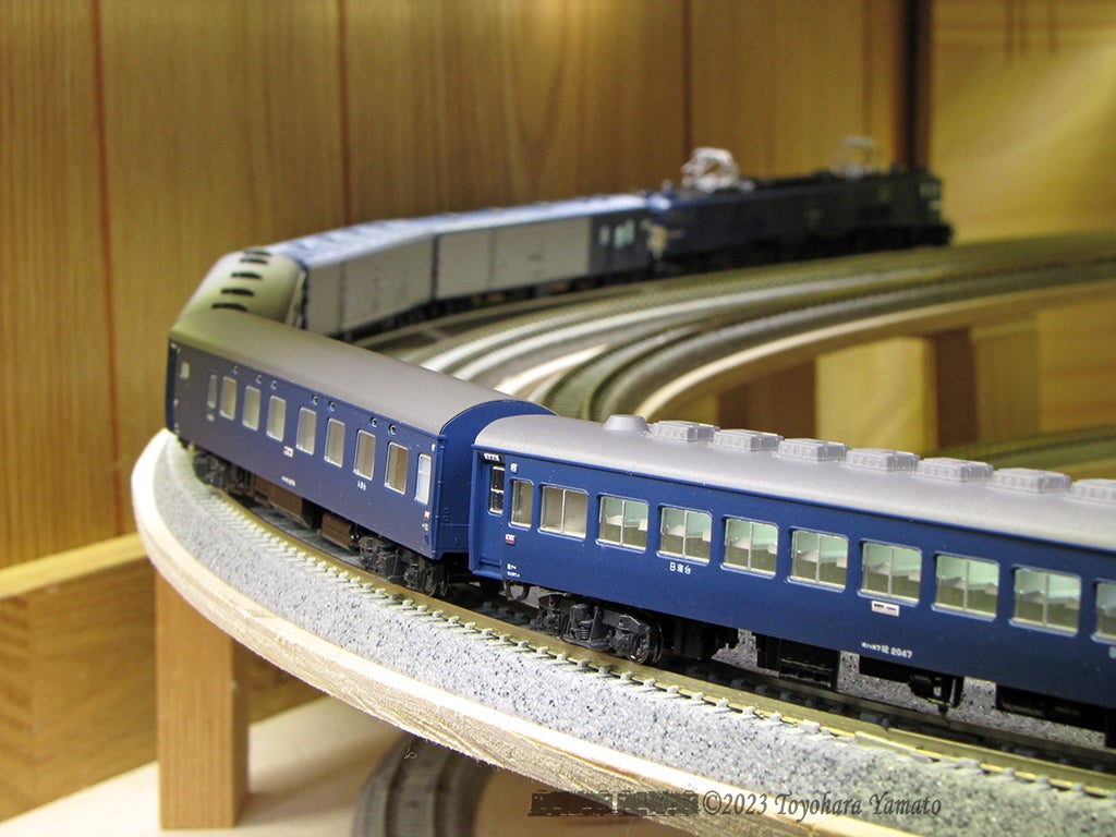 10系＋旧客 急行鳥海編成～擬似サス新手法など [鉄道模型] | 重単5175