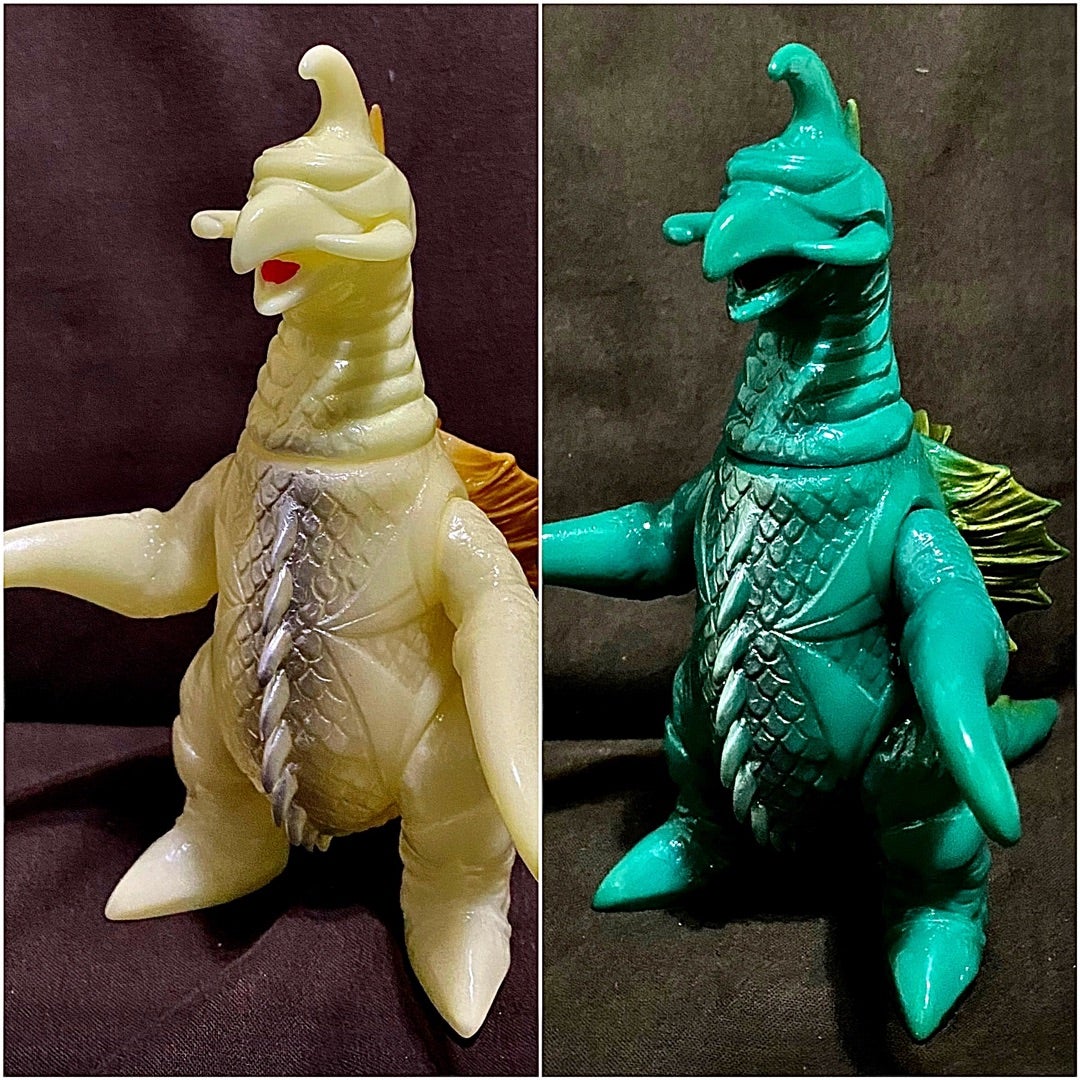 白からグリーンに染めて塗装も完了した70年代から80年代に売られた