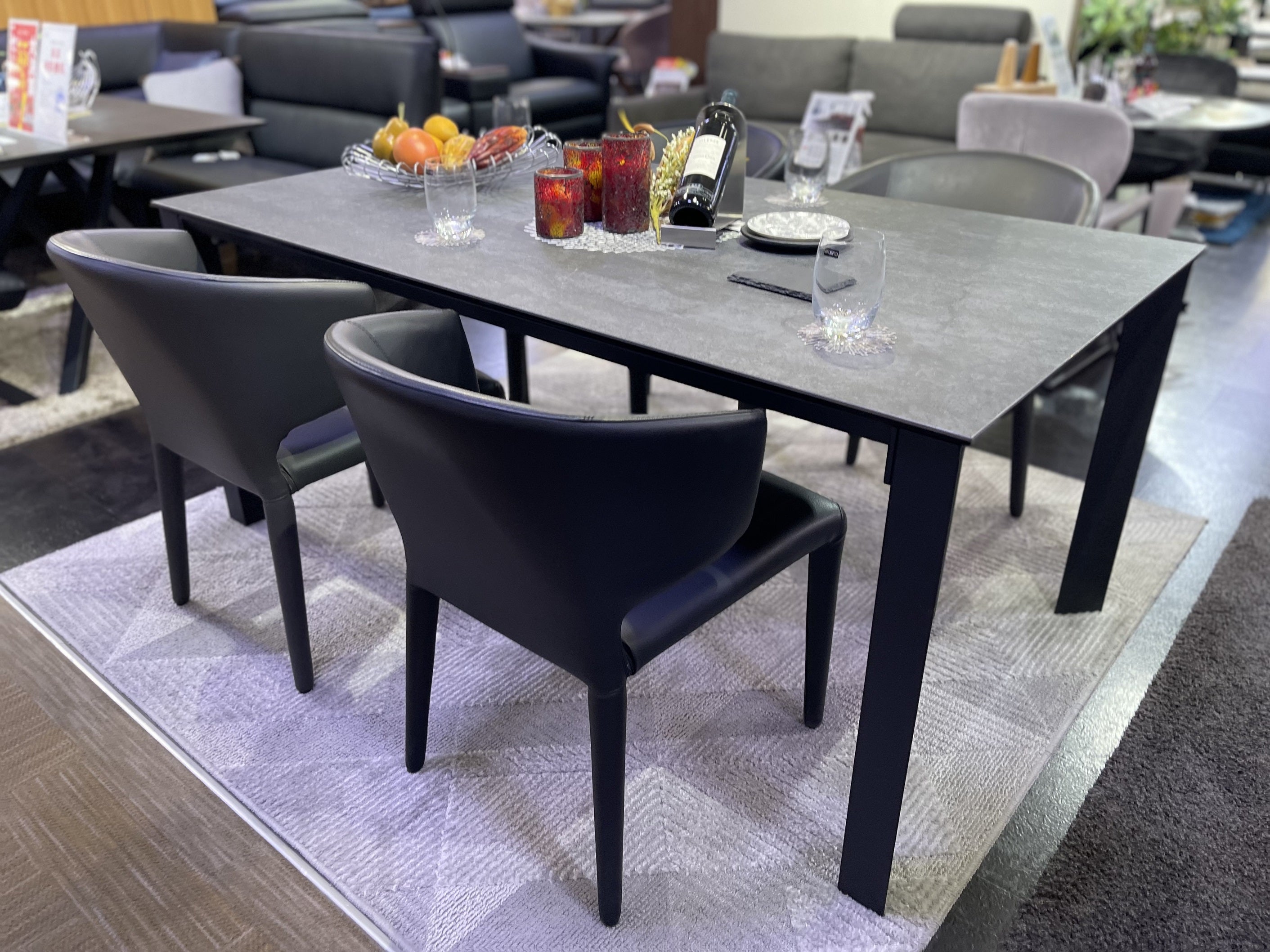 ダイニングテーブル1500mm×800mm展示品極美品グラナダ/セラミック加工