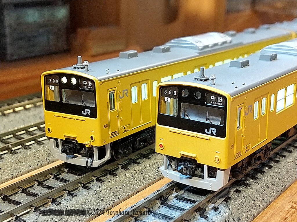 201系ミツ9編成 前面表示更新とコンデンサー [鉄道模型] | 重単5175