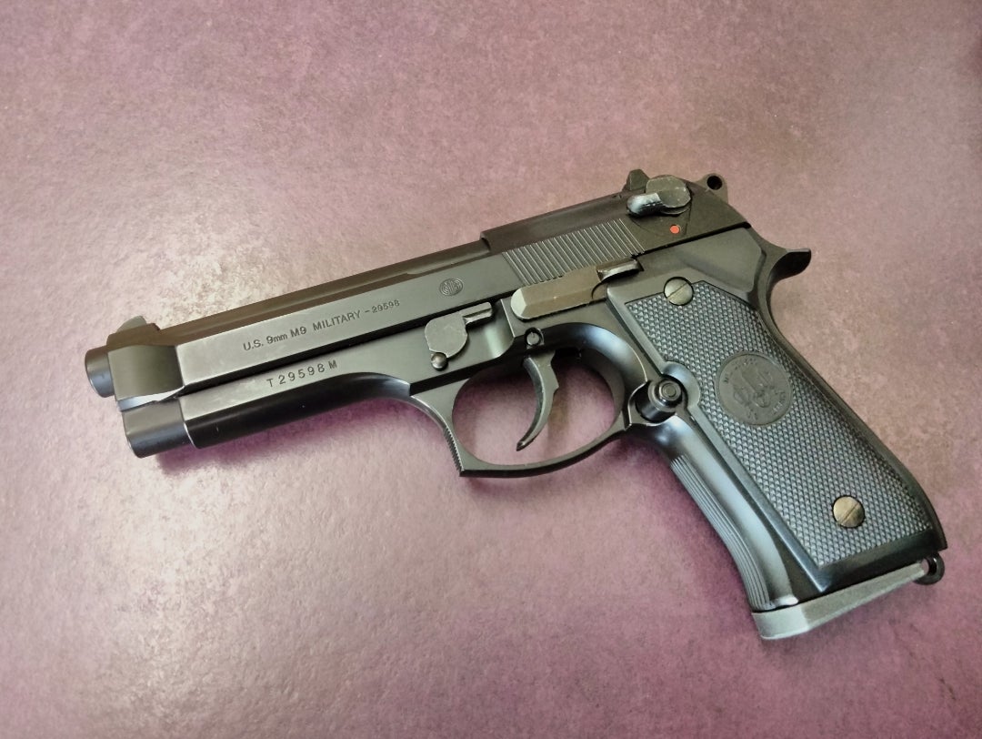 東京マルイ ガスブローバック M92Fミリタリー。 | 陸式貝のヨタ話。