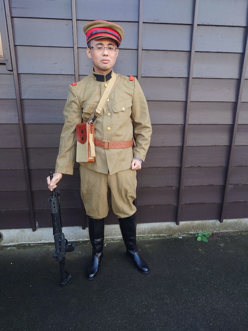 日本陸軍 憲兵隊(昭五式軍衣) 上等兵 軽機関銃装備 | Grünberg