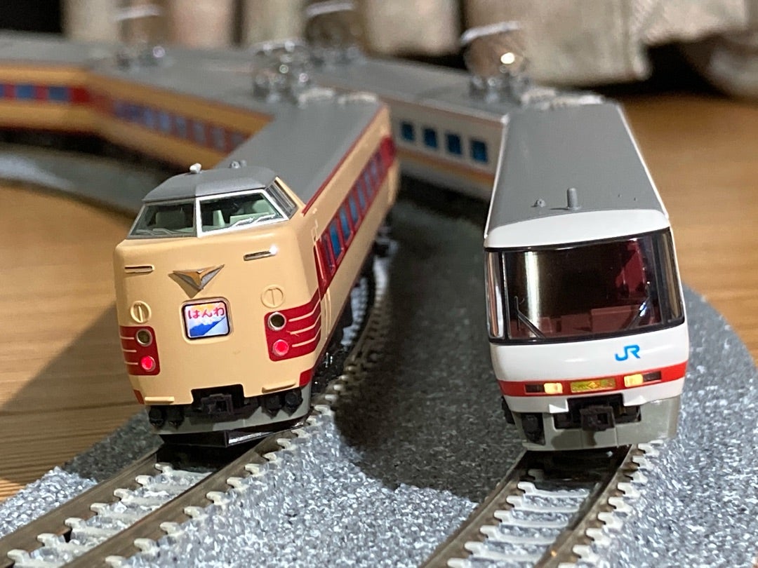 ようやく？！KATO 381系「スーパーくろしお」基本セット入線。 | 南