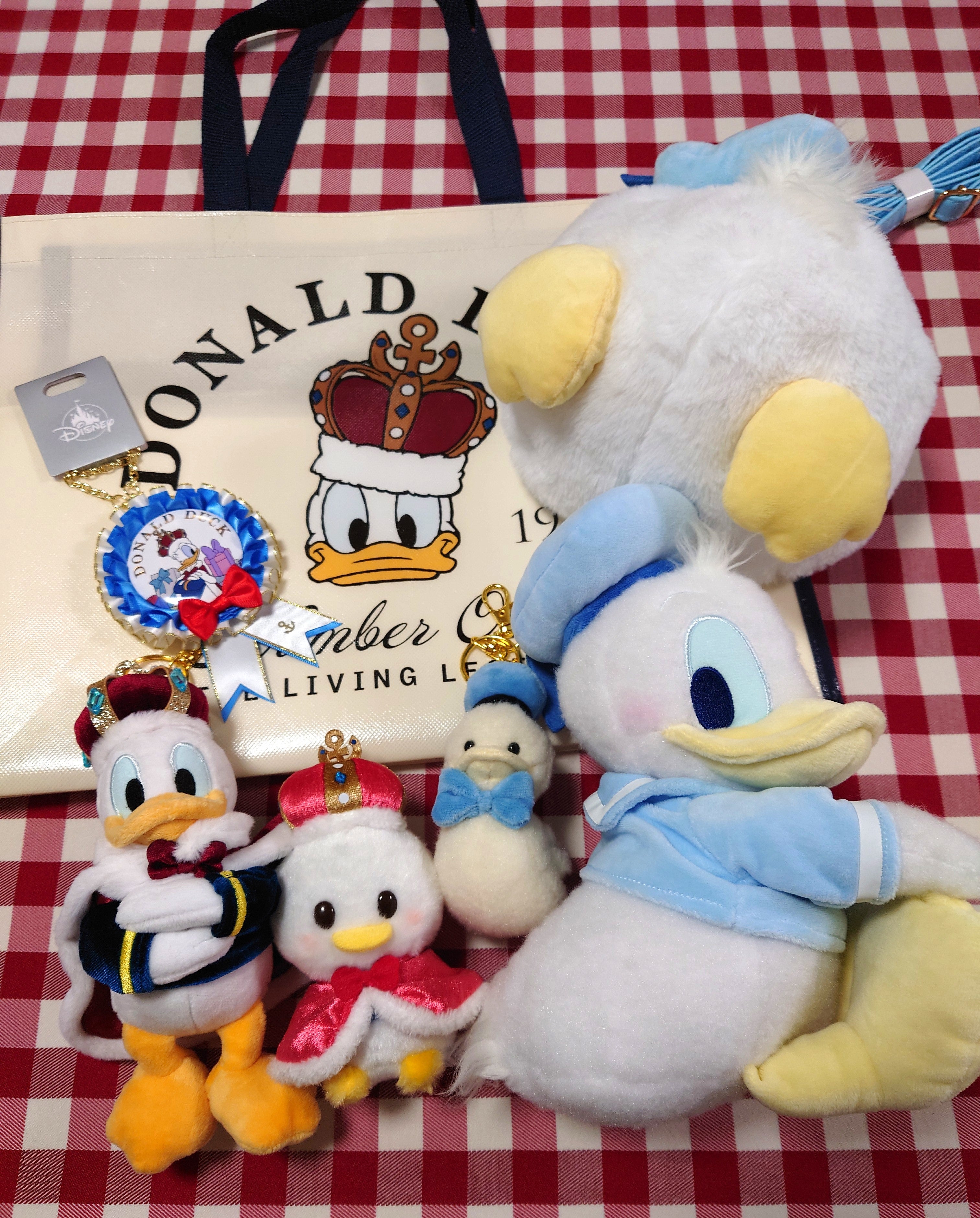 ドナルドダック 誕生日グッズ 2025☆ディズニーストア♪② | Disney
