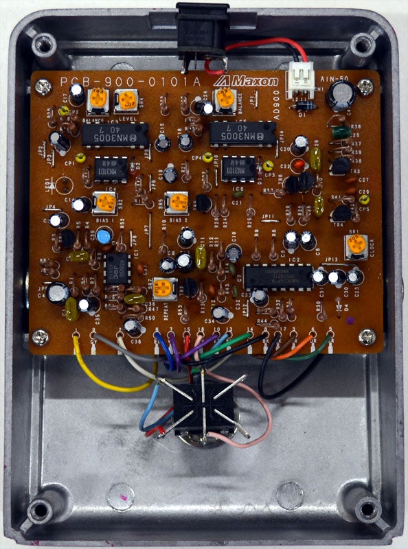 MAXON AD-900 1990年代の前期型のアナログディレイです❗ | Eric