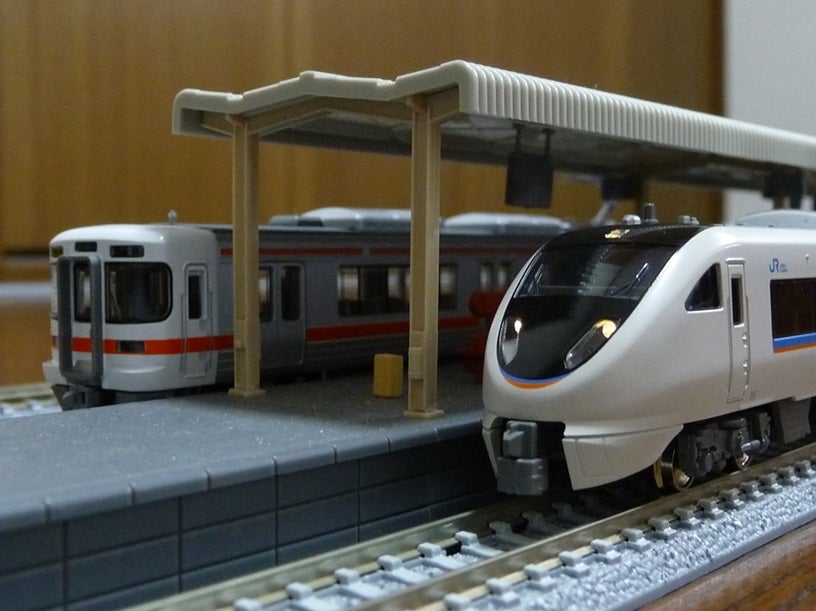 KATO 683系「しらさぎ」(新塗装) 6両セット入線♪ | Bullet Train