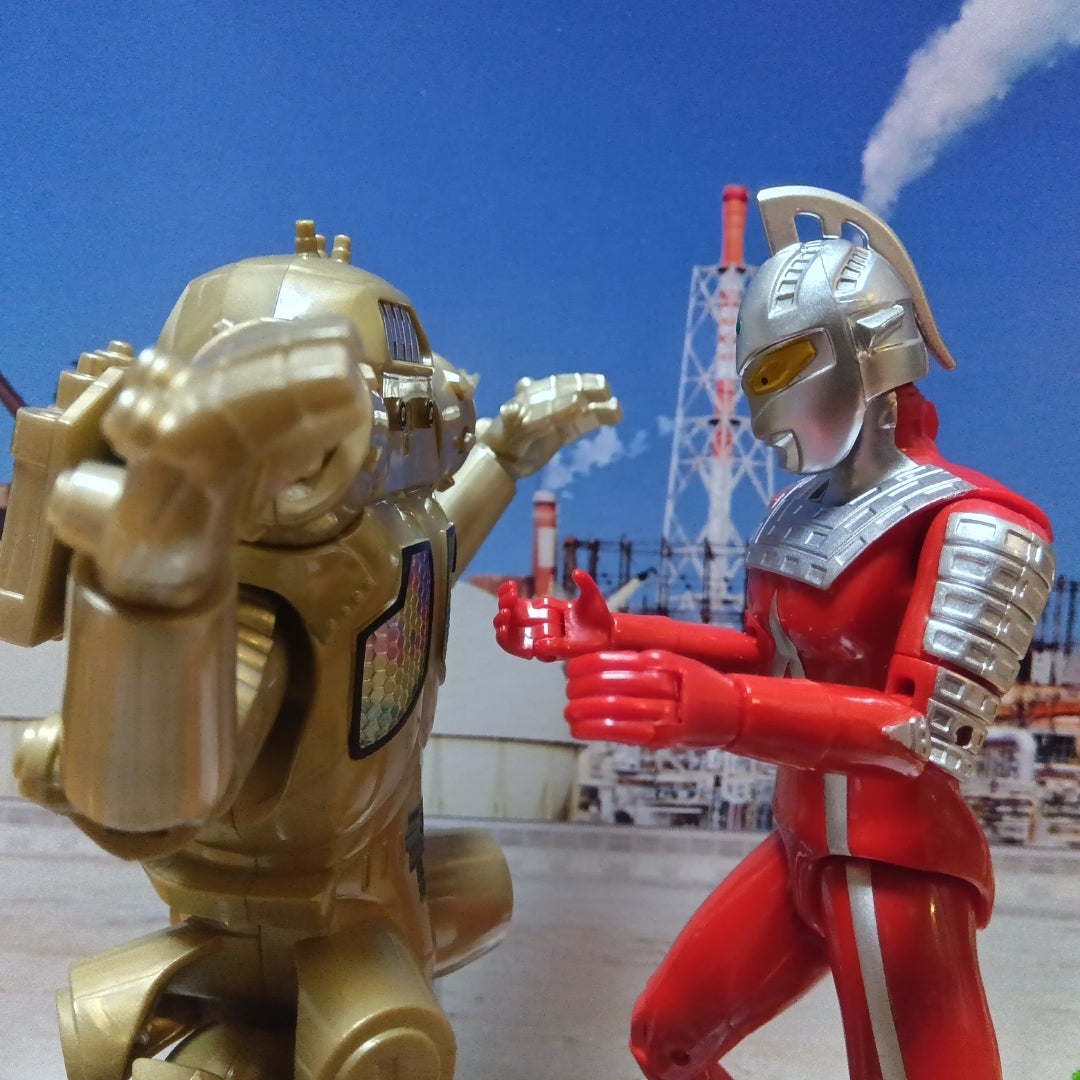 ウルトラアクションフィギュア ウルトラ怪獣色々 キングジョー ゴモラ