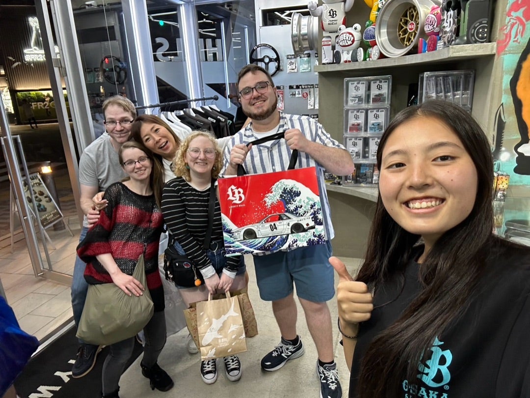 群馬県から群馬通商さんがリバティーウォーク本社まで来てくれました