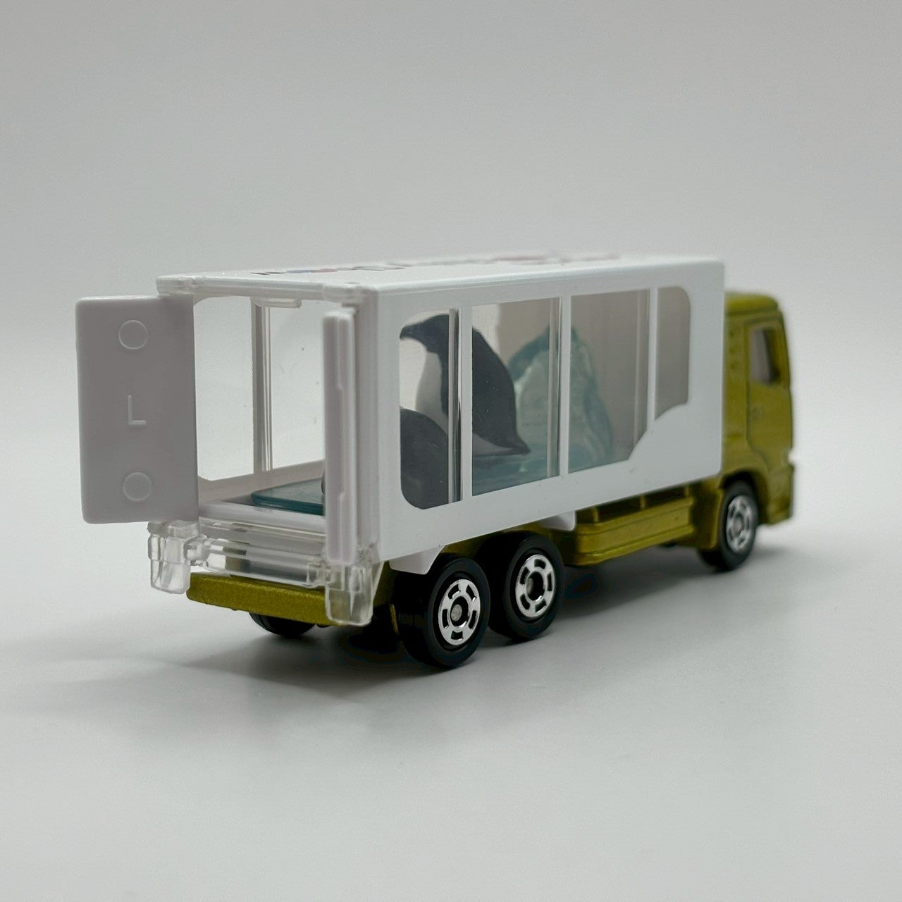 JMS2025開催記念 No.10 UDトラックス クオン ペンギン運搬車 | トミカ103ca