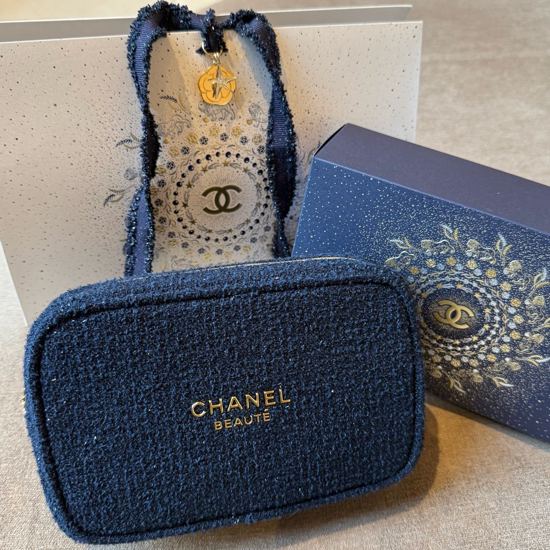 CHANELシャネルクリスマスコフレ2025♡チャーム付き限定エッセンシャル