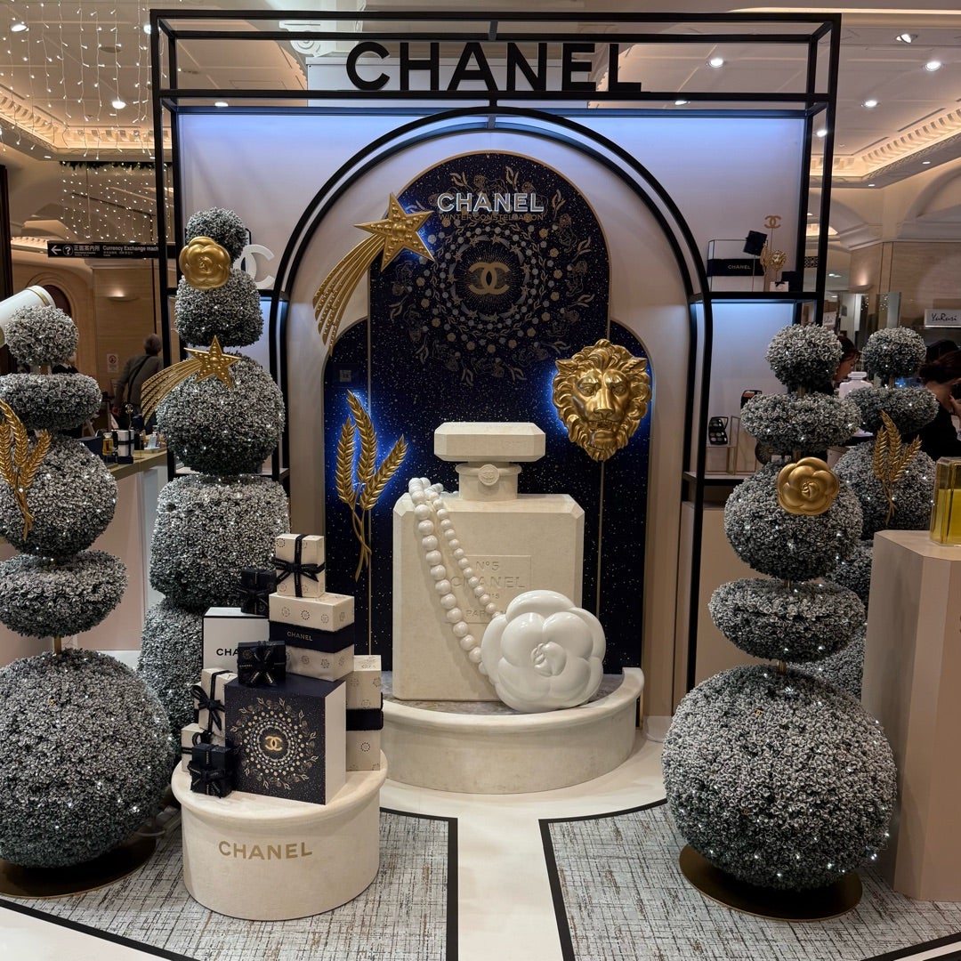 CHANELホリデー限定イベントノベルティポーチ2025シャネルの星空