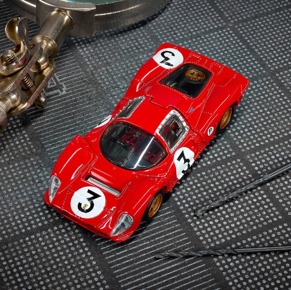 ホットウィール『1967 Ferrari 330 P4』がELITE64から発売！ | That's