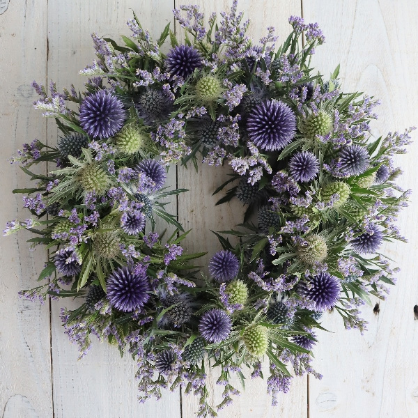 生花】季節のフラワーセット♪ ルリタマアザミのブルーリース (20cm