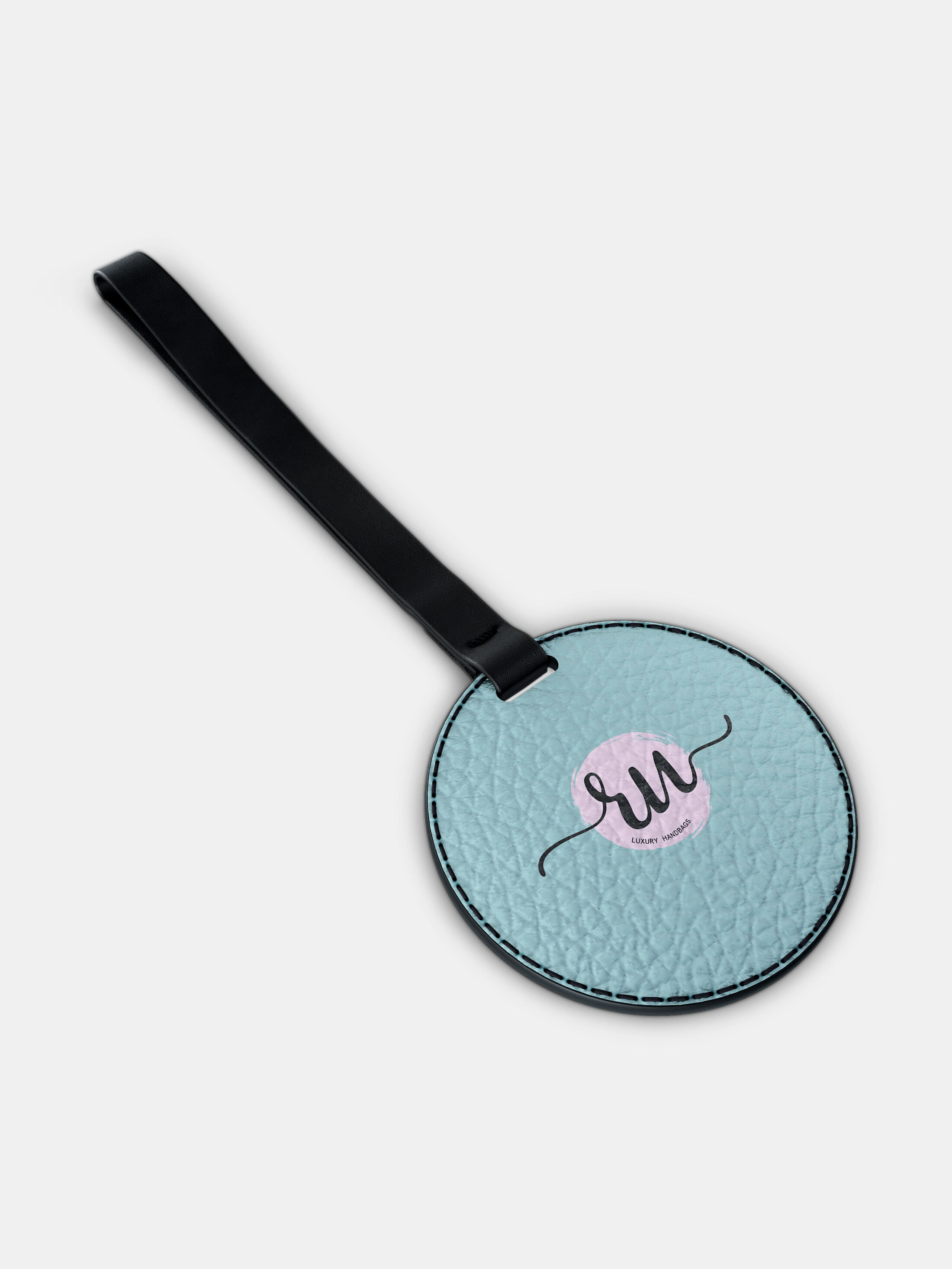 カスタムメイドのバッグ チャーム革｜バッグ用ネームタグ 名入れ｜自分