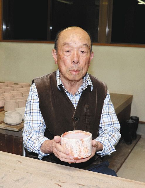 人間国宝 器の輝き＞第2部 （4）志野 鈴木蔵さん：中日新聞Web