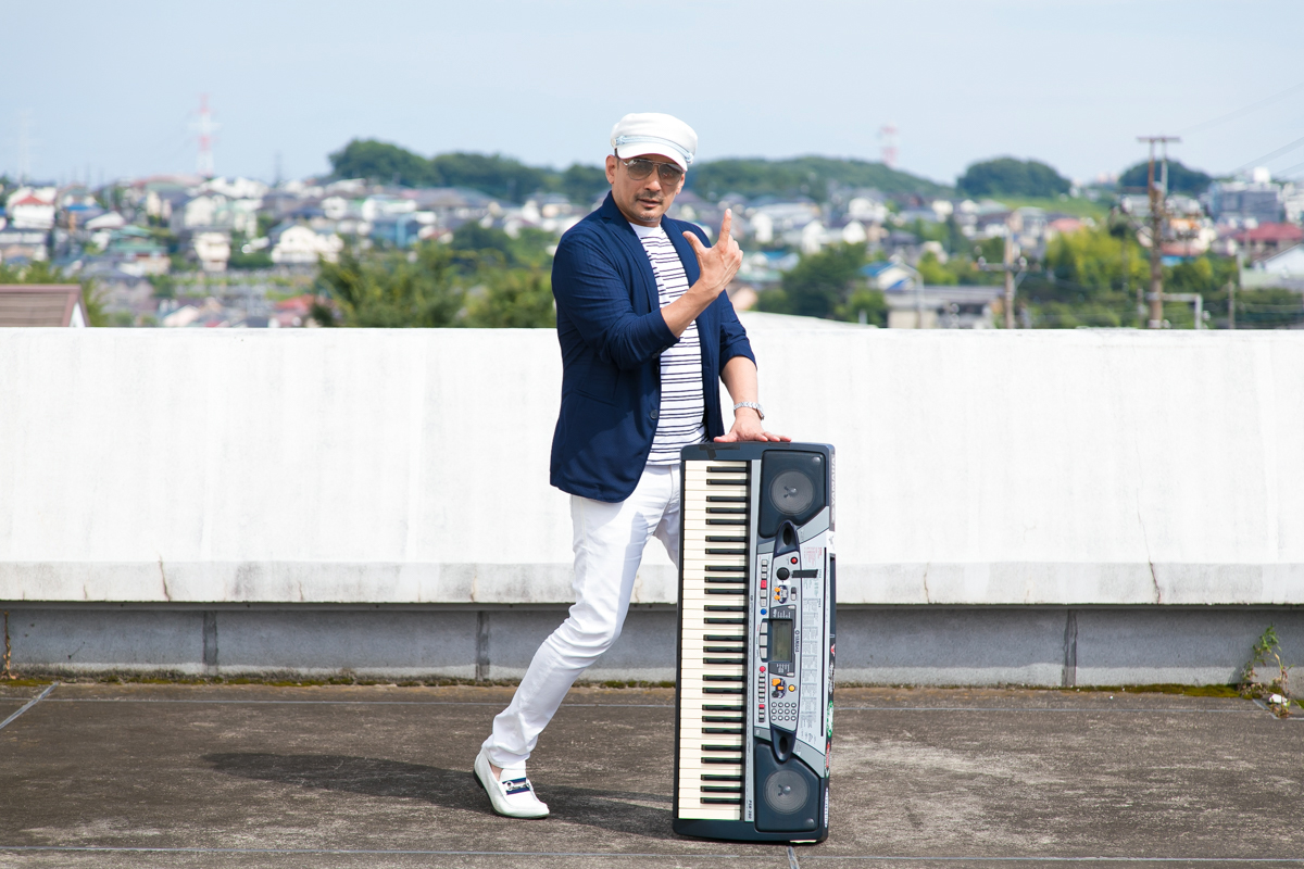 クレイジーケンバンド横山剣とヤマハ「PSR-280」【アーティストの愛
